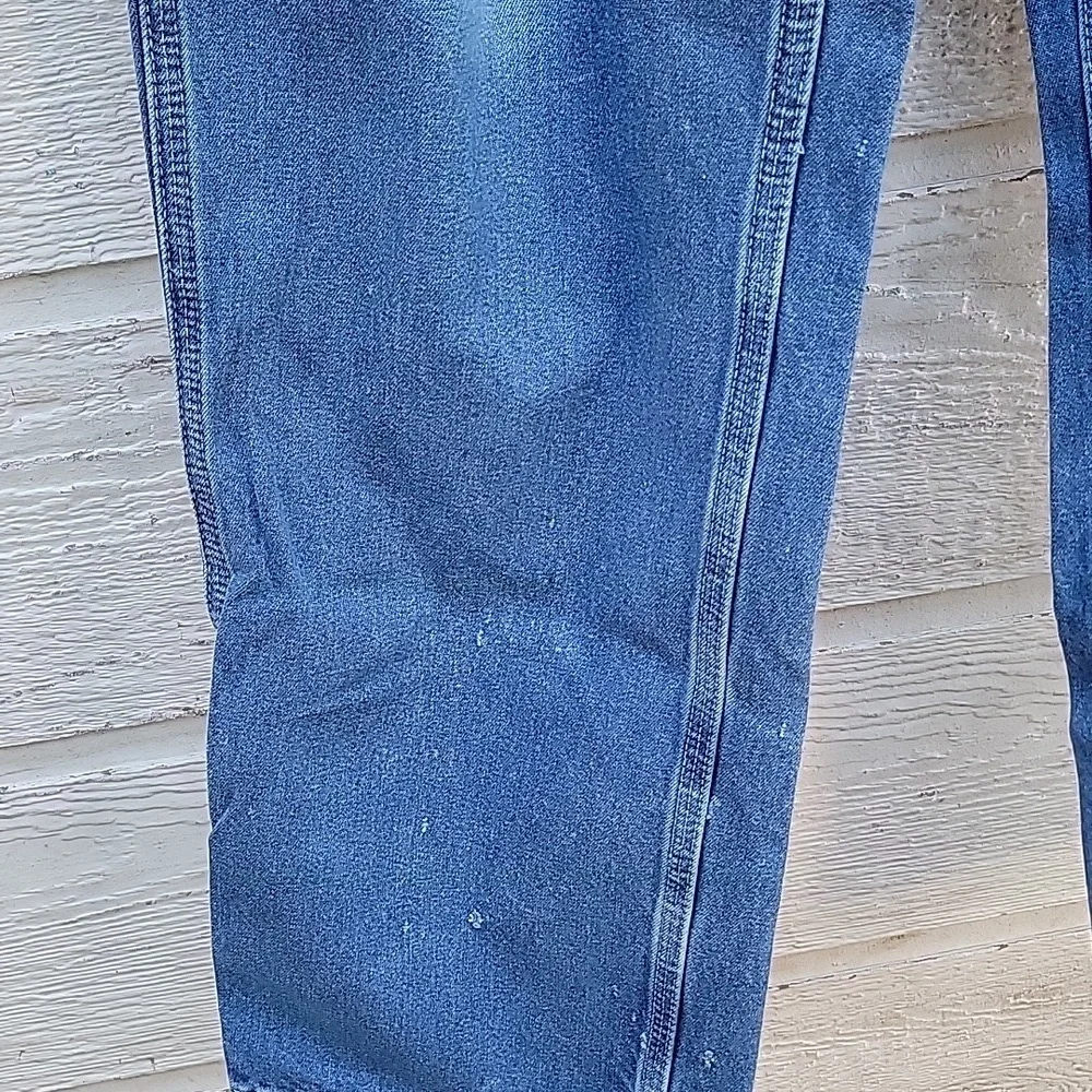 Carhartt dungaree Fit Men's jeans 5 pocket color blue size 38X32 100% cotton
